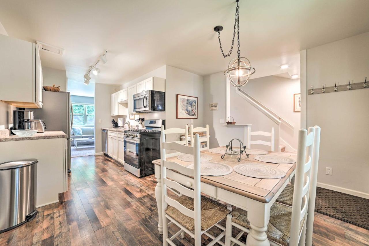 Harbor Springs Retreat With Grill About 1 Mi To Beach! Exterior photo